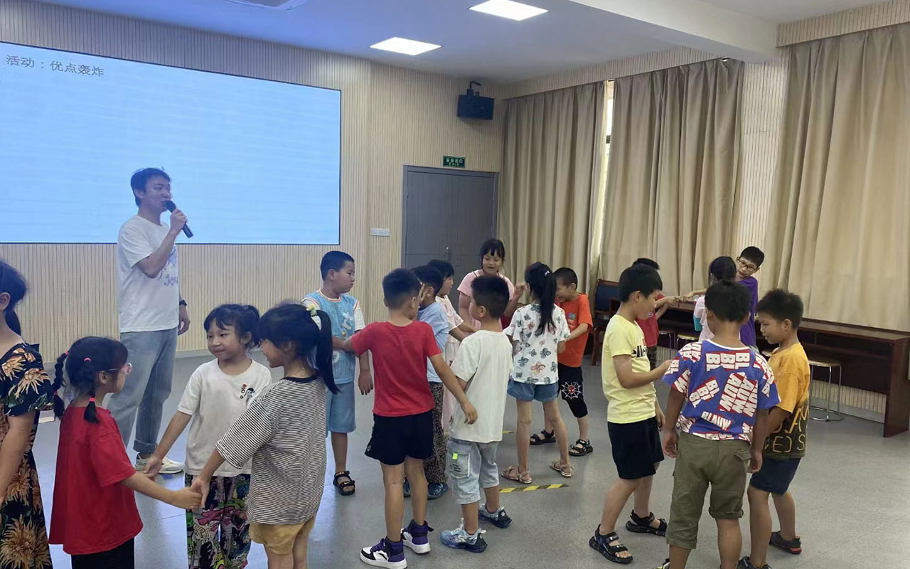 汕尾龙观乡中心学校